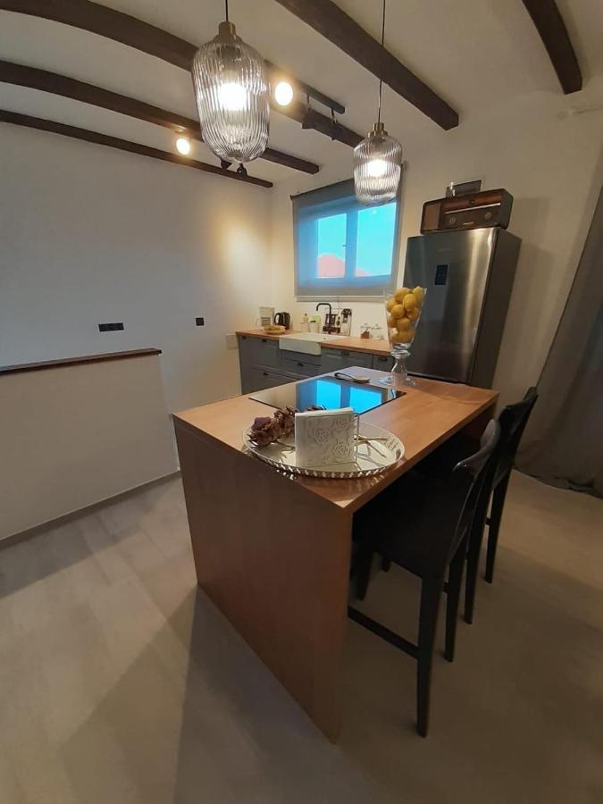 Apartments Dile Сукошан Экстерьер фото