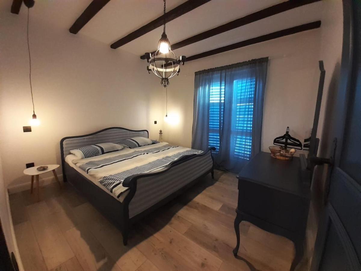 Apartments Dile Сукошан Экстерьер фото
